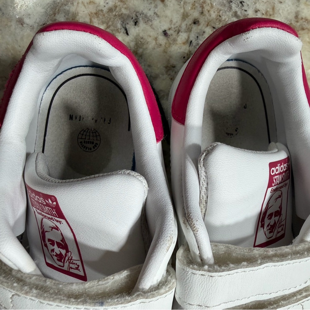 Adidas Girl White Sneakers with Pink Details - Picture 10 of 10